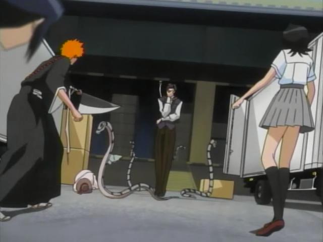 Otaku Gallery  / Anime e Manga / Bleach / Screen Shots / Episodi / 071 - Il momento dello scontro - Un mano malvagia si avvicina al Quincy / 008.jpg